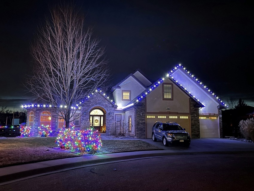 House with professional Christmas light installation by Viewhouse